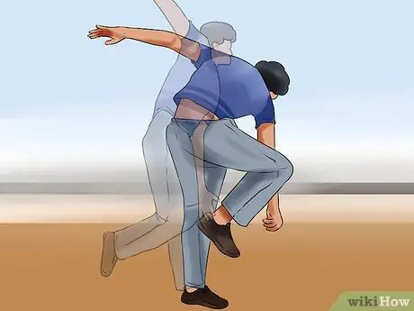 Подать чашу для перерыва в ноге, шаг 8