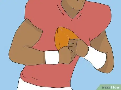 Поймать футбол Шаг 16