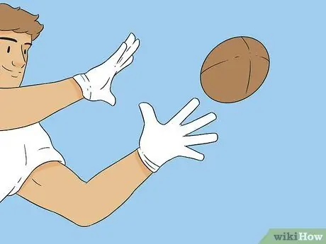 Поймать футбол Шаг 4