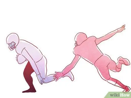 Будьте хорошим угловым защитником Шаг 6