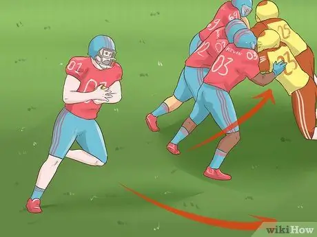 Сыграйте тайтово в футбольной команде Шаг 2