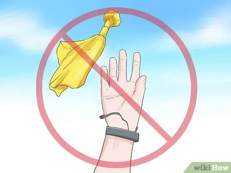 Играйте тайтово в футбольной команде Шаг 3