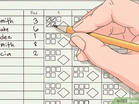 Сохраняйте счет для игры в софтбол Шаг 4