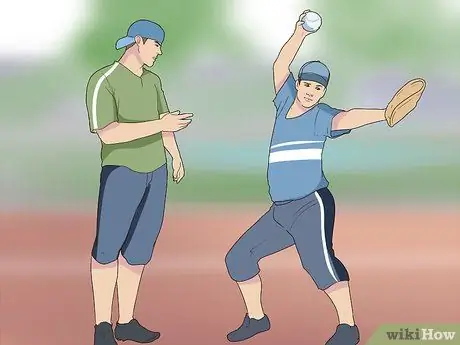 Станьте лучшим игроком в софтбол Шаг 4