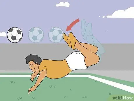 Ударь скорпиона в футболе, шаг 8