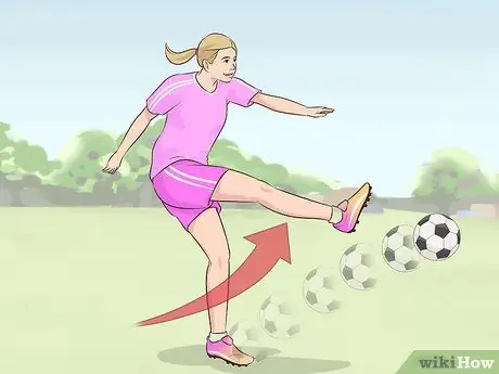 Стрелять в футбольный мяч Шаг 15