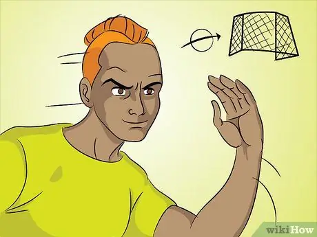 Забивайте голы в футбольном матче Шаг 8