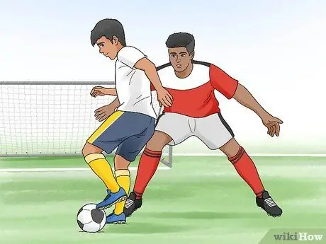 Сделайте марадону в футболе, шаг 13