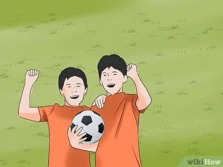 Научите детей футболу, шаг 2