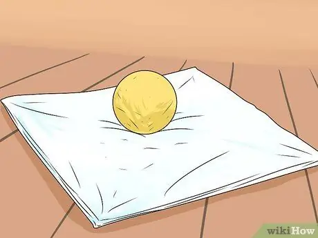 Починить помятый мяч для пинг-понга Шаг 5