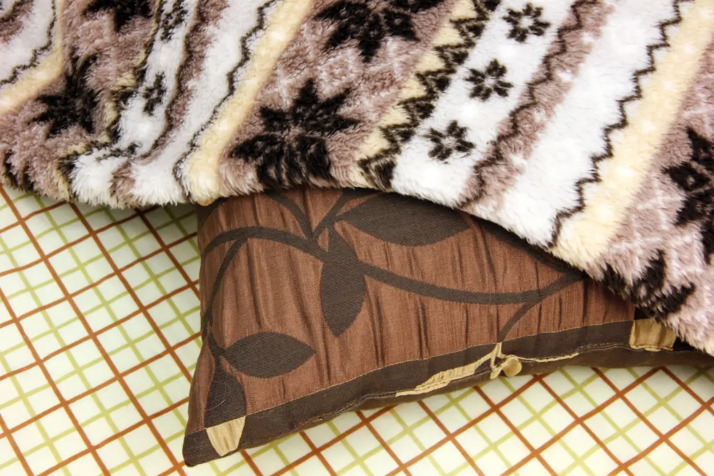 Как упаковать чемодан за тридцать минут (для девочек): 8 шагов