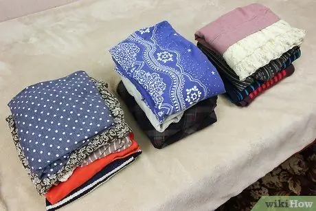 Упакуйте чемодан на 7-дневный отпуск за границей Шаг 2