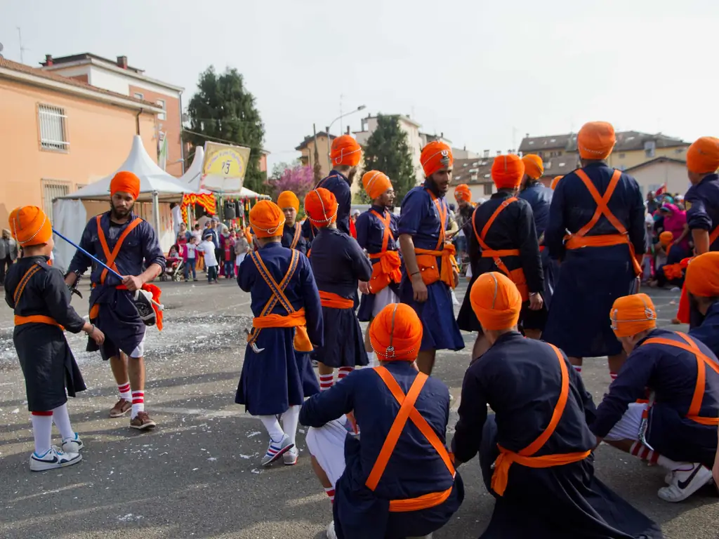 Как летать незаметно во время путешествия: 7 шагов (с иллюстрациями)