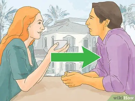 Флирт с использованием языка тела (девушки), шаг 7