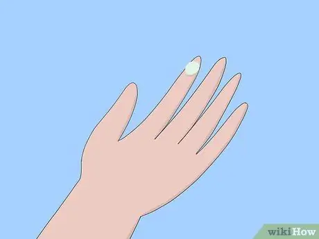 Нанесите перекись бензоила, шаг 2