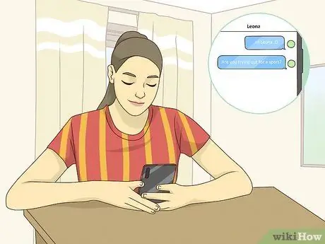 Быть популярной девушкой в частной школе Шаг 8