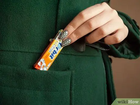 Не попасться жевательной резинке в школе, шаг 1