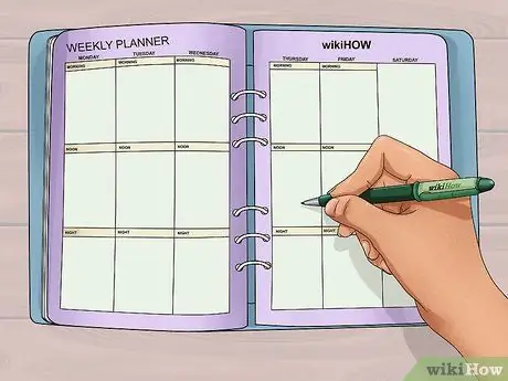 Организуйте свой шкафчик в средней школе (девочки) Шаг 8