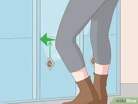 Откройте застрявший шкафчик, шаг 5