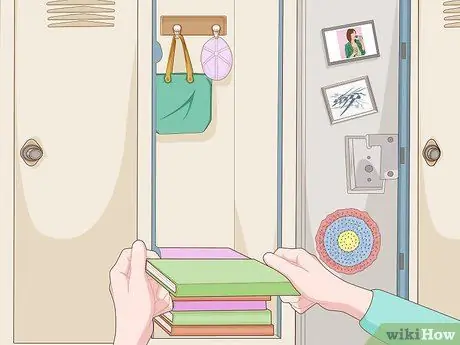 Откройте застрявший шкафчик, шаг 8