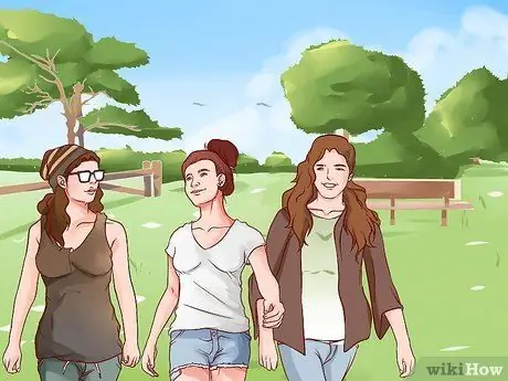 Никогда не заканчивайте развлечения с друзьями-девочками-подростками Шаг 10