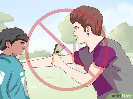 Вышибить кого-нибудь из группы друзей Шаг 14