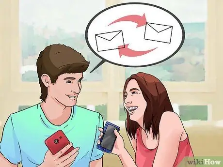 Заставь тебя полюбить любую девушку Шаг 7