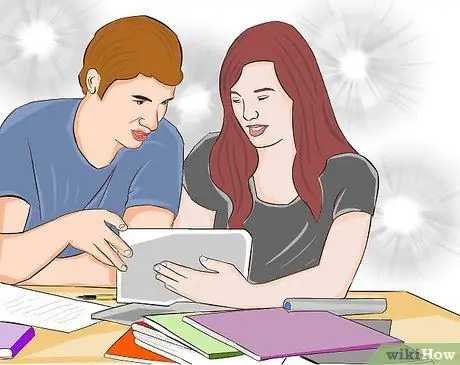 Флирт с мальчиком в средней школе, шаг 6