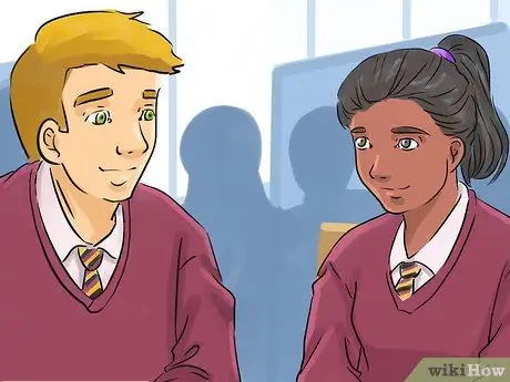 Флирт с парнем из старшей школы, шаг 2