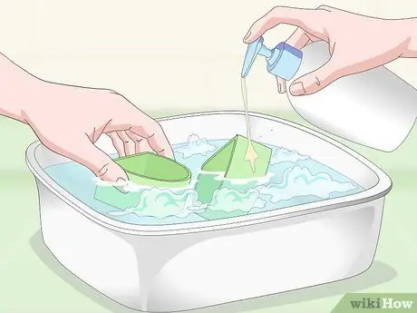 Выберите клетку для какаду Шаг 12