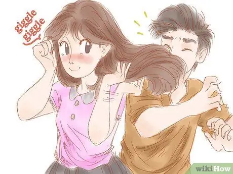 Действуй вокруг парня, который тебе нравится Шаг 4 Пункт 1