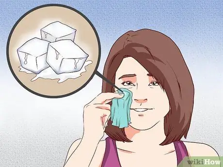 Избавиться от покраснения прыщей за одну ночь, шаг 2