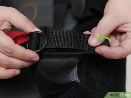 Укоротите лямки рюкзака, шаг 3