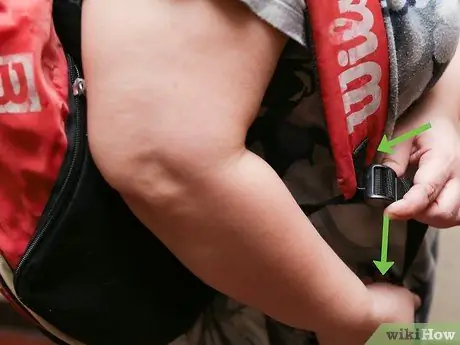 Укоротите лямки рюкзака, шаг 5
