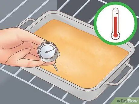 Не допускайте рассыпания кукурузного хлеба Шаг 2