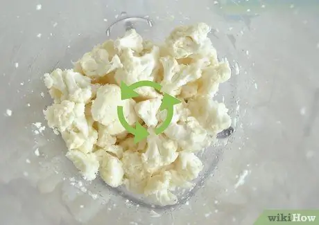 Приготовить хлеб из цветной капусты Шаг 3