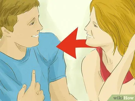 Подойдите к понравившемуся парню Шаг 12