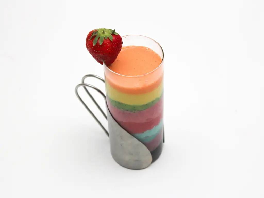 Как сделать радужный смузи: 10 шагов (с картинками)