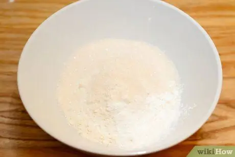 Приготовьте Snickerdoodles из смеси для сахарного печенья, шаг 3