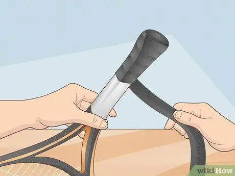 Добавление свинцовой ленты к теннисной ракетке Шаг 4