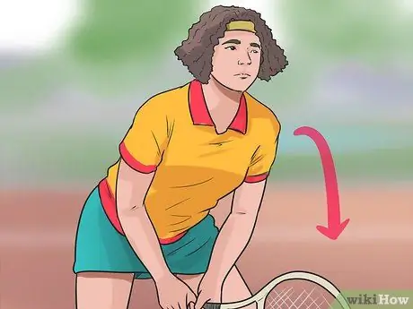 Ударьте подростка в теннисе. Шаг 13