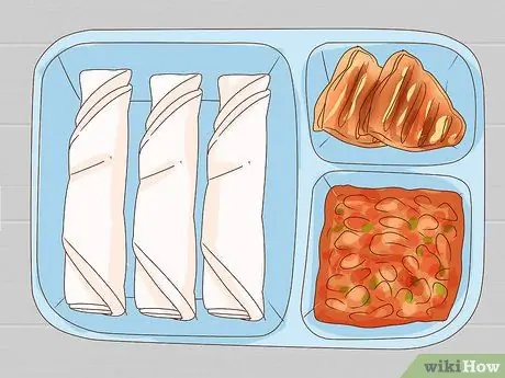 Упакуйте обед для подростка Шаг 5