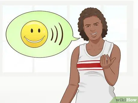 Приучите новую собаку реагировать на новое имя Шаг 6