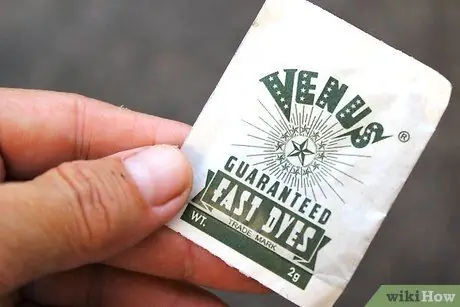 Покрасьте кроссовки Шаг 1