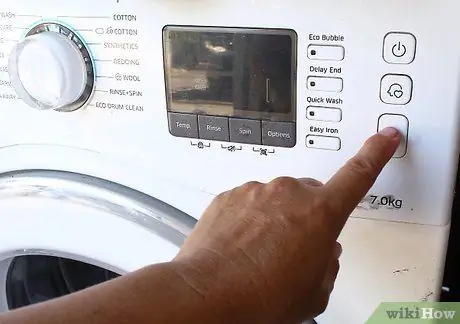 Красить кроссовки Step 17