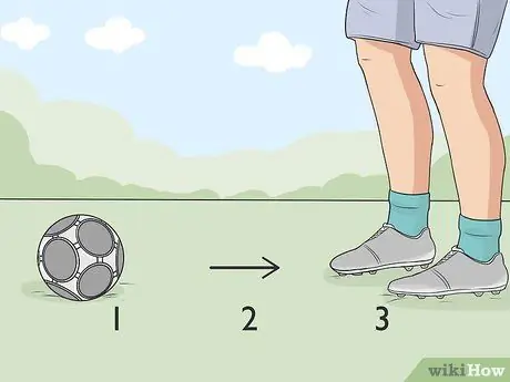 Устранение ударов ногой в футболе, шаг 6