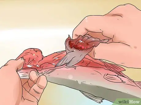 Выпотрошить форель Шаг 9