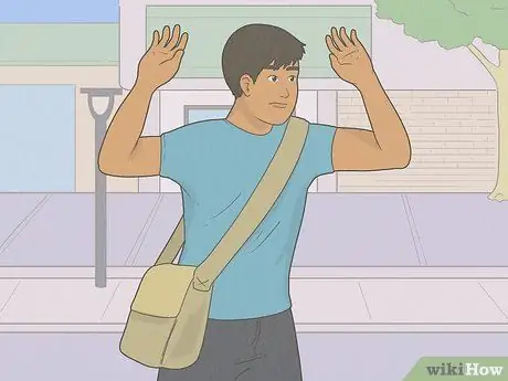 Защититесь от атак с оружием с помощью боевых искусств, шаг 12