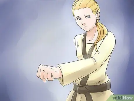 Изучите основы тхэквондо, шаг 3