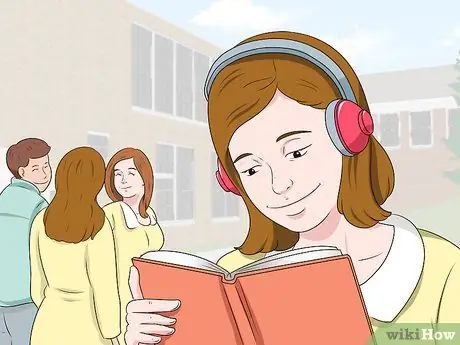 Сосредоточьтесь на школе, а не на мальчиках Шаг 11